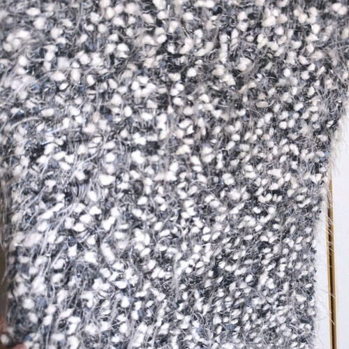 Wool elastic boucle dress with silver threads like new