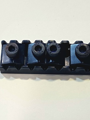 Locking Nut for 7-String Guitar Floyd Rose Schaller Type, Black