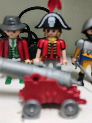 Playmobil mix σε πολύ καλή κατάσταση