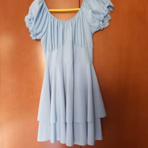 Mini dress like new in soft blue with puff sleeves