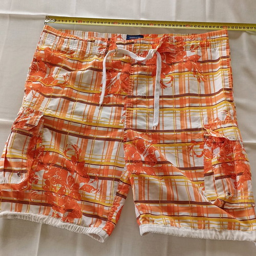 Maner's Club men's swimwear used, size medium, multicolor