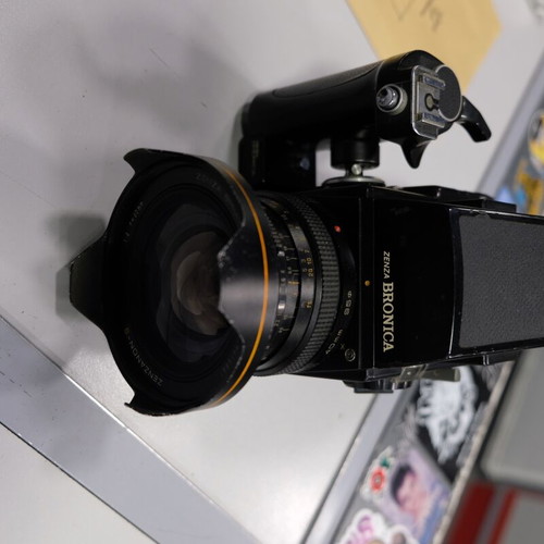 Zenza Bronica SQ-A 6x6 with 40mm f4 lens used