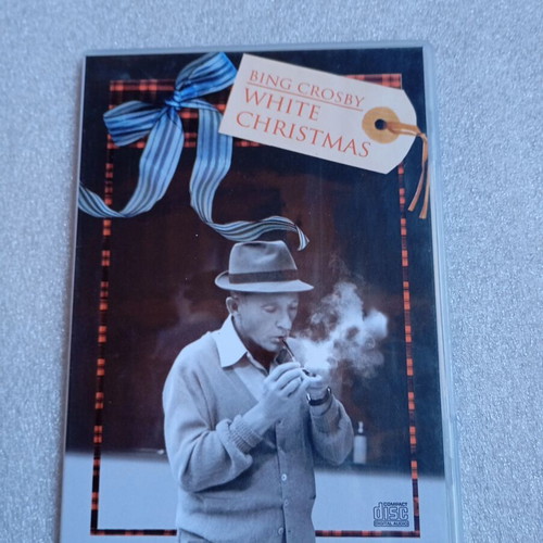 Bing Crosby White Christmas CD like new, collectible Christmas edition