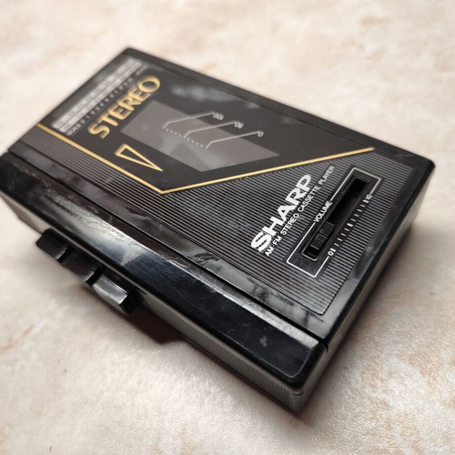 Sharp JC 126 Walkman vintage Japan AM FM stereo cassette used