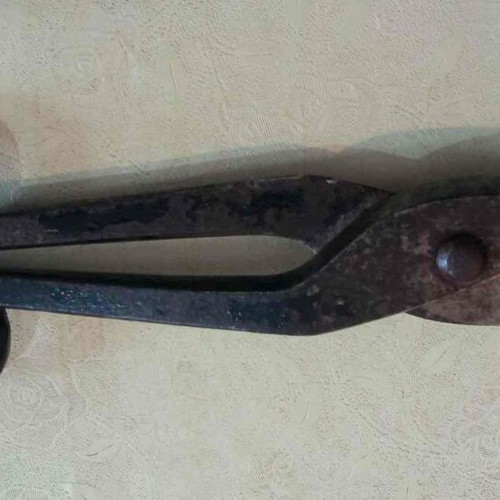 Ψαλίδα παλιά πολύ μεγάλη 27 πόντους μεταχειρισμένη σε πολύ καλή κατάσταση