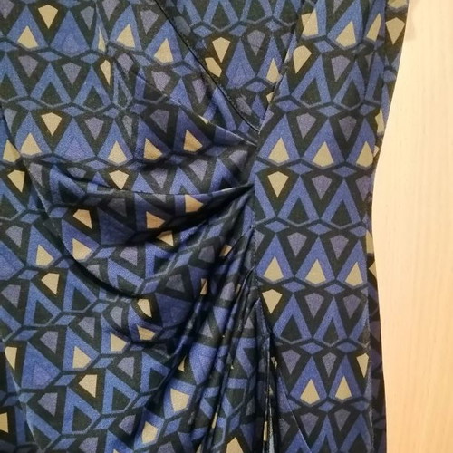 Women's dress new, size M, blue
