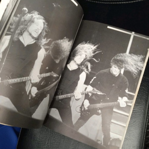 Metallica book used, the band's story in English