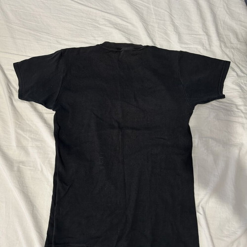 Black T-shirt size L used, fitted