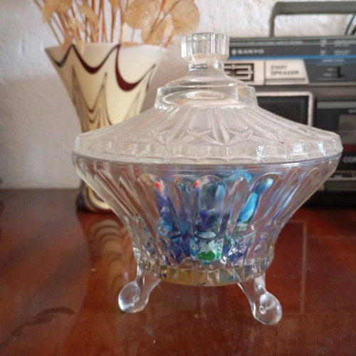 Vintage pressed glass sugar bowl with lid like new