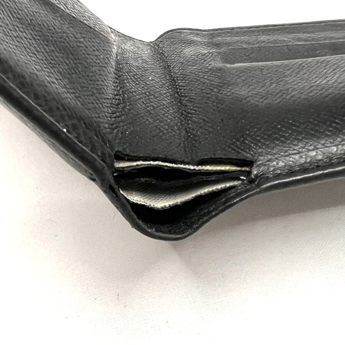 Louis Vuitton bi-fold wallet black used