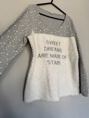Fluffy Grey Pajama Top with Stars Sweet Dreams Medium used