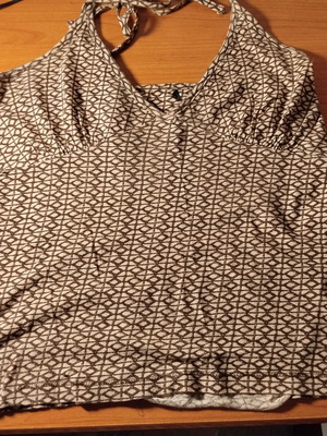 Ikks crop top with tie back, like new, beige and brown
