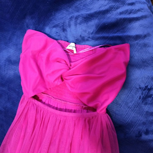 Lace & Beads fuchsia dress like new, size S-M, cut out design