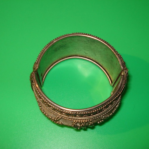 Vintage bracelet used