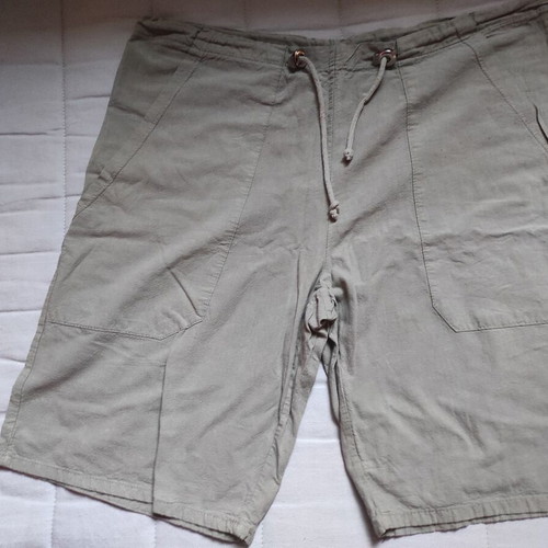 Women's Bermuda shorts used, size 2, cotton, green