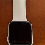 Apple Watch Series 4 44mm like new