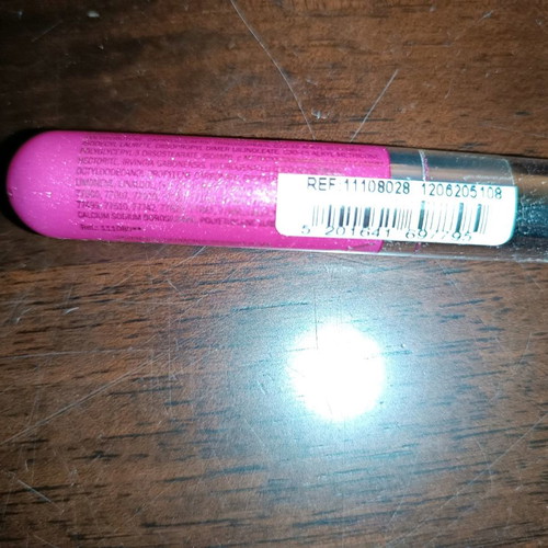 Seventeen lip gloss new, pink with glitter