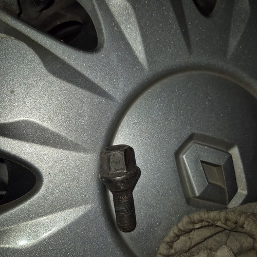 Arivo winter tires 185/60R15 88V with steel rims used