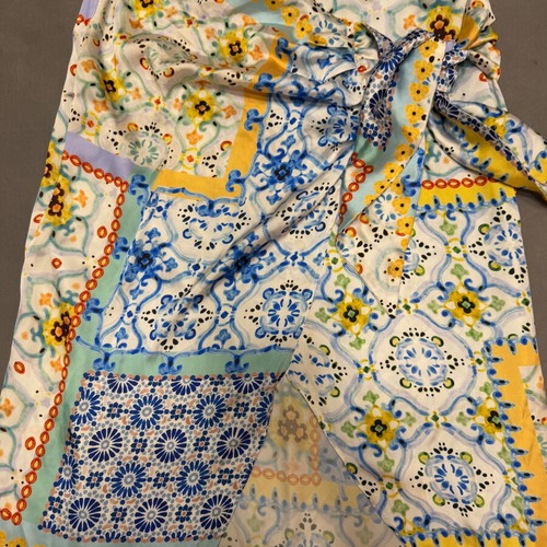 Zara satin skirt colorful size small like new