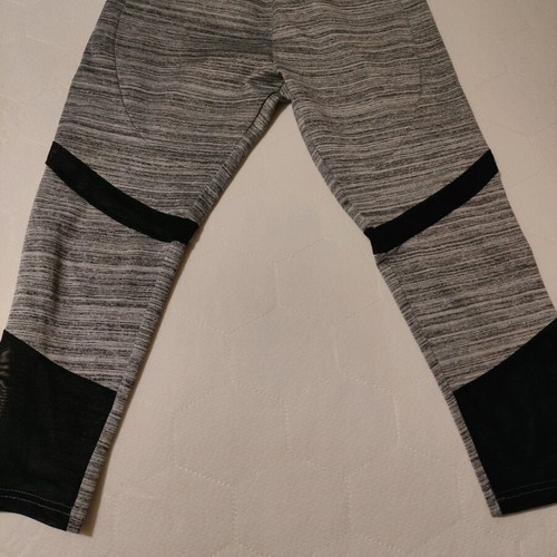 Calliope fitness set sports bra XL and capri leggings large gray like new
