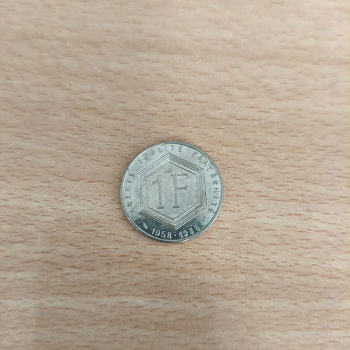 French 1 franc coin used, Charles de Gaulle type 1988