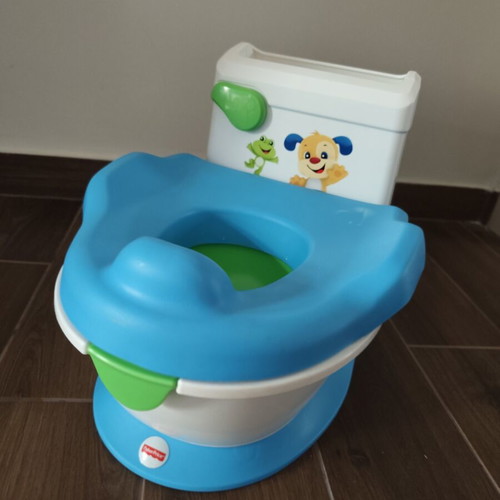 Fisher Price Potty Like New with Music