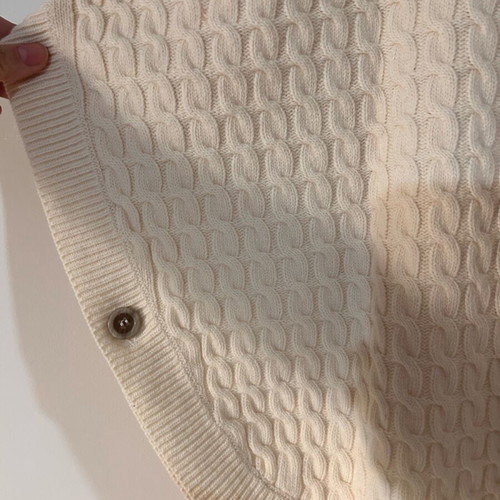 Massimo Dutti cream pleated poncho like new with leather details