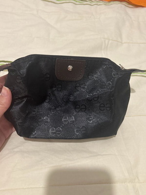 Νεσεσέρ καινούργιο μαύρο