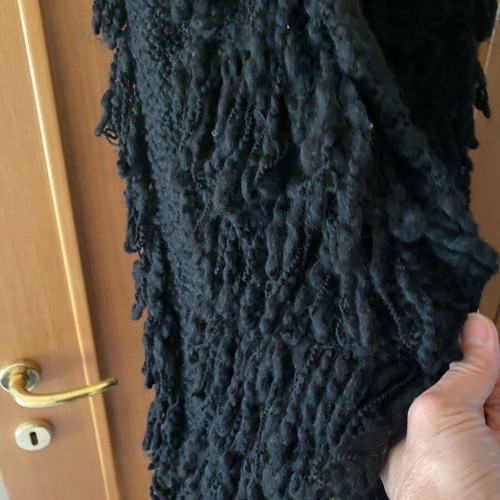 Dixie knitted vest with fringes black like new