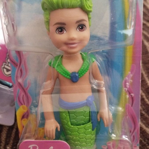 Barbie Dreamtopia Chelsea Mermaid Doll Green Hair new Mattel 2019