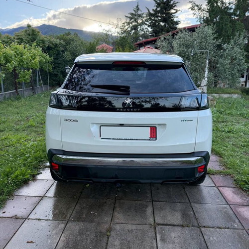 Peugeot 3008 Allure 2021 hybrid plug-in SUV like new