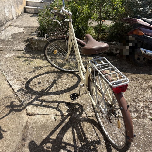 Women's city bicycle used, V-Brakes