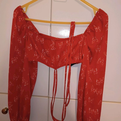 H&M top new, size small, red
