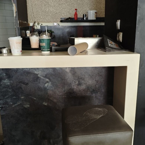 Corian bar counter white like new, length 7.40m