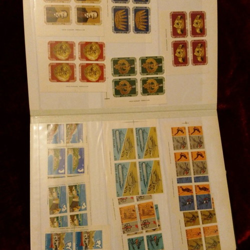 Τετράδες 1970-1978 καινούργιες, πλήρης έτη σε δερματοδετό άλμπουμ