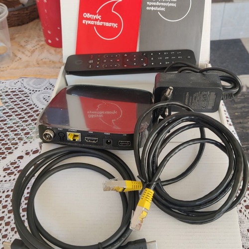 Vodafone TV Decoder new, unopened packaging