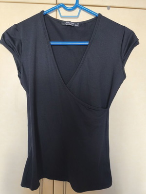 Women's short-sleeve lycra blouse black, like new