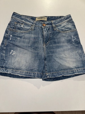 Attrattivo denim shorts, blue, size M / 38 / 10