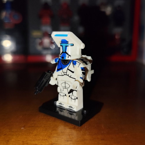 Niner Skirata Delta Squad Lego minifigure with accessories
