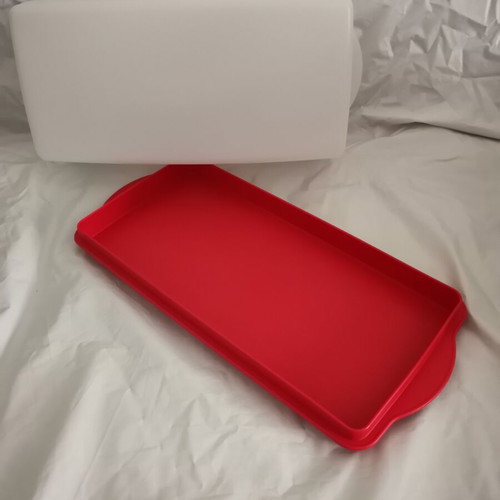 Tupperware Cake Mold new
