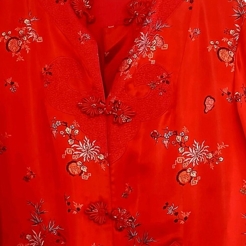 Satin robe imported size L like new, red