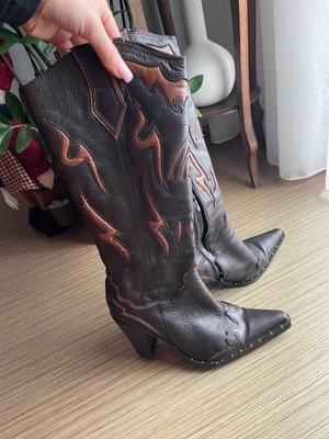 Leather women's cowboy boots like new, brown, size 36