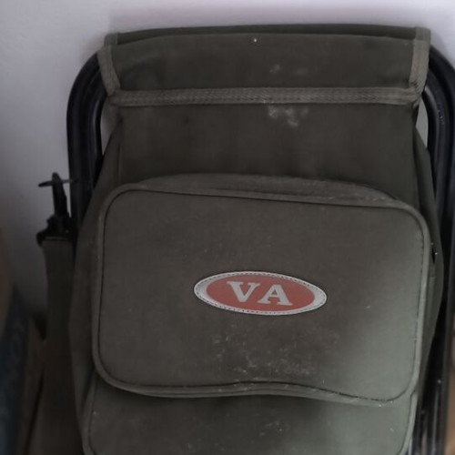 Folding hunting stool VA used