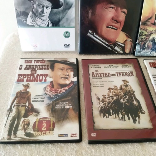 DVD classic Western movies with John Wayne, like new, pack of 5