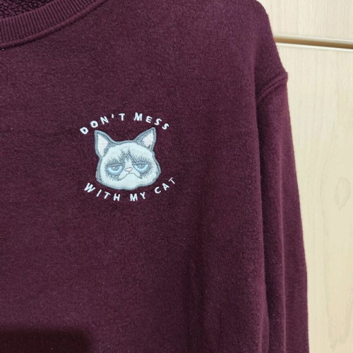 Pull & Bear burgundy long-sleeve blouse used with Grumpy Cat design