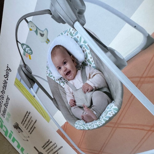 Ingenuity Comfort 2 go Portable Swing cradle like new, blue gray