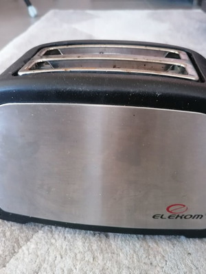 Toaster 2-Slice used