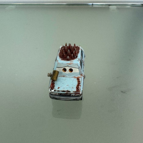 Mc Queen Cars Pixar Disney toy car like new, rare