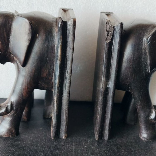 Handmade wooden elephant bookends, antiques