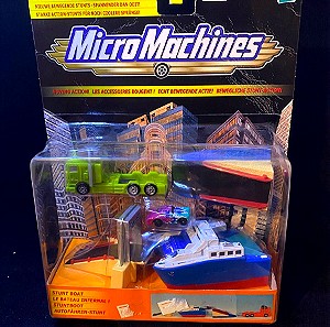 Micromachines stund boat
